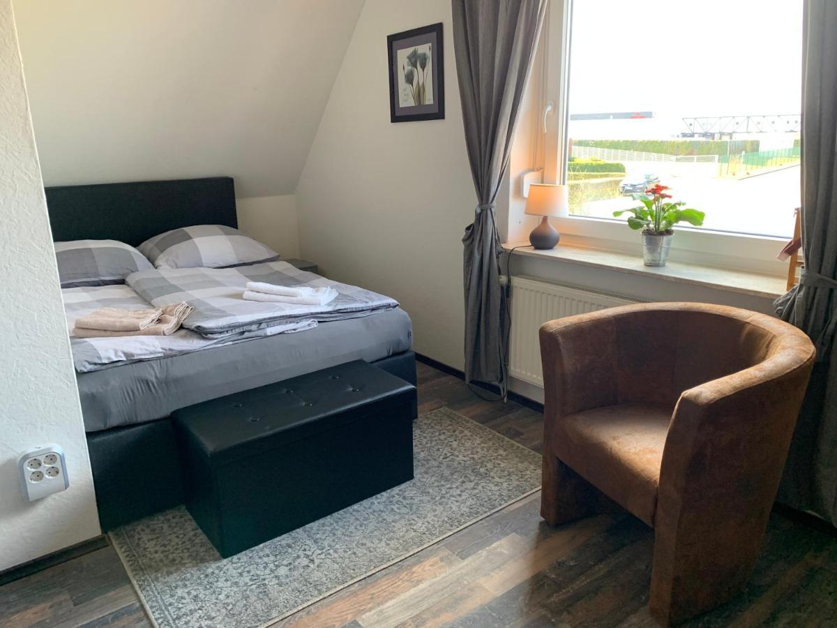Privates Ferienzimmer An Der Nordsee Husum  Exterior photo